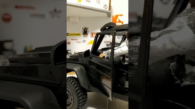 Перекрасили на Гелике салон в черный цвет RC G500 MN86K смотреть онлайн