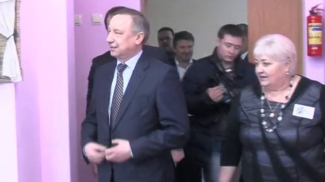 Александр Беглов посетил хотьковский детсад смотреть онлайн