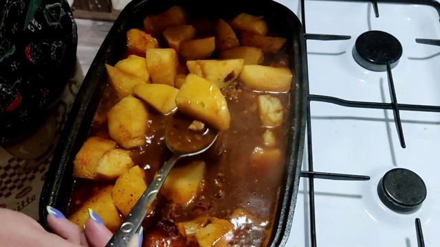 КАРТОФЕЛЬНЫЙ СОУС С МЯСОМ / НАУЧИЛА ГОТОВИТЬ БАБУЛЯ смотреть онлайн