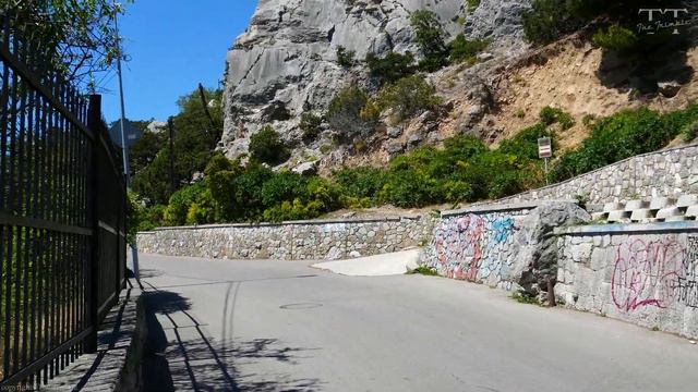 [4K] CRIMEA YALTA SIMEIZ VILLAGE RUSSIA 2023. Nature/sea/rocks/people. Travel to Russia. Real Crime смотреть онлайн