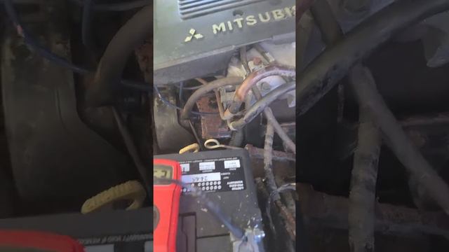 1999 Mitsubishi Montero ES смотреть онлайн