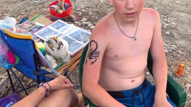 ВЛОГ : ОДИН ДЕНЬ ИЗ ЖИЗНИ + МОРЕ + ПУТЕШЕСТВИЕ + КРАСИВЫЕ ДЕВУШКИ , VLOG смотреть онлайн