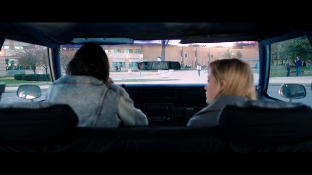It Follows (2014) KILL COUNT смотреть онлайн