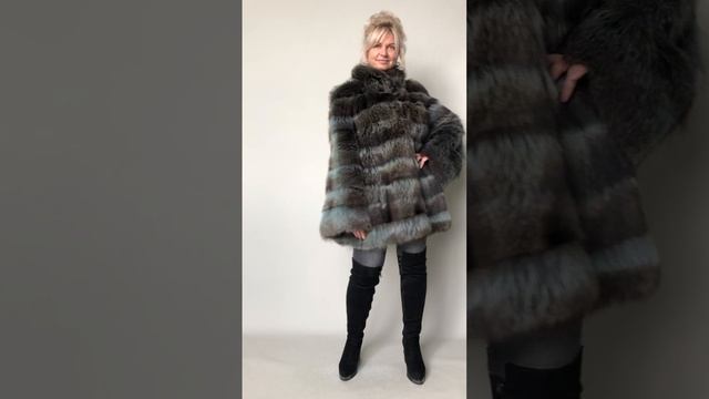 Шуба енот тм TOTO GROUP поперечка ворот. стойка р.48-50 купить за 16500 ₽ на furprice.ru /11736/ смотреть онлайн