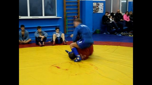 Самбо Мастер-Класс "Переход на болевой на руку" Дмитрий Лебедев г.Артём Приморский край смотреть онлайн