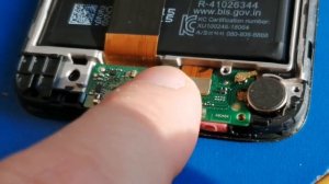 Ремонт телефона honor после попадания в воду.