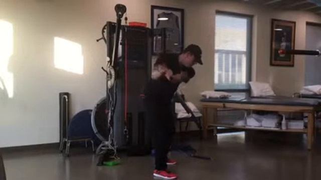 Golf Fitness: Band Assisted Finish смотреть онлайн
