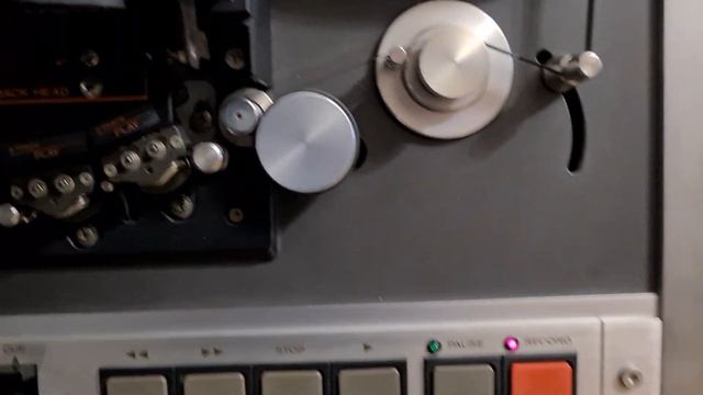 Катушечный магнитофон Teac A 6700DX смотреть онлайн