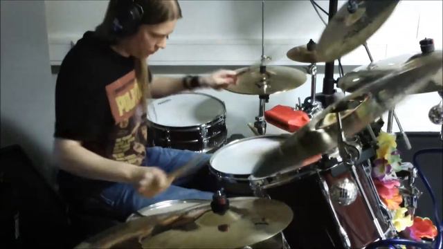 Drumeo - Eighth note rock (Drum cover) смотреть онлайн