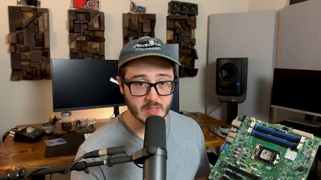 Upgrading My TrueNAS Server смотреть онлайн