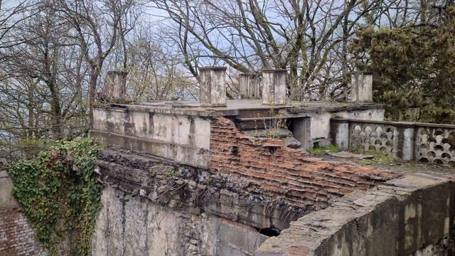 Заброшенный ресторан на горе Ахун. Достопримечательности Юга России. Призраки Сочи смотреть онлайн