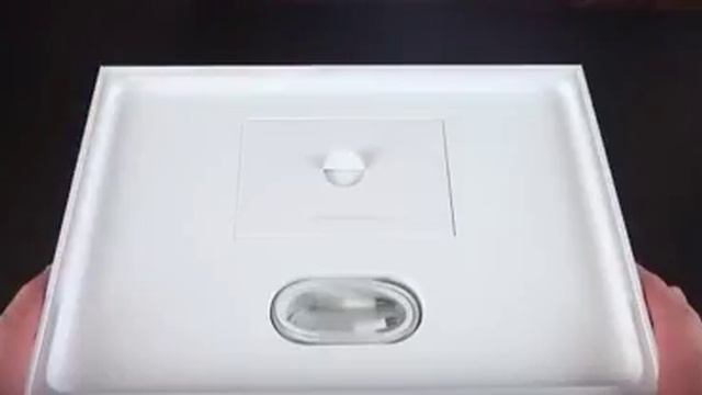 Apple MacBook 12-inch (2016): Unboxing & Review (All Colors) смотреть онлайн