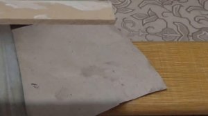 Как отрезать кафельную плитку.