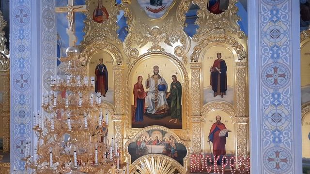На литии стихира храма и Страстотерпцем смотреть онлайн