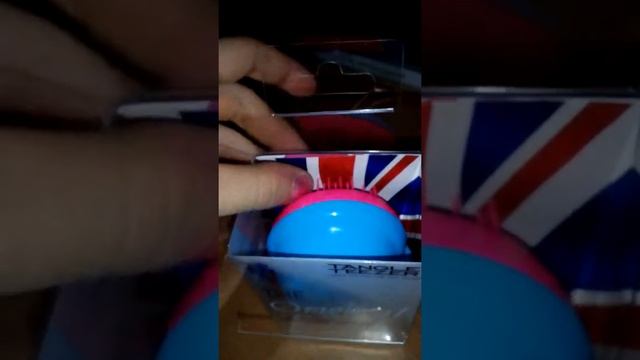 Распаковка расчески Tangle Teezer смотреть онлайн