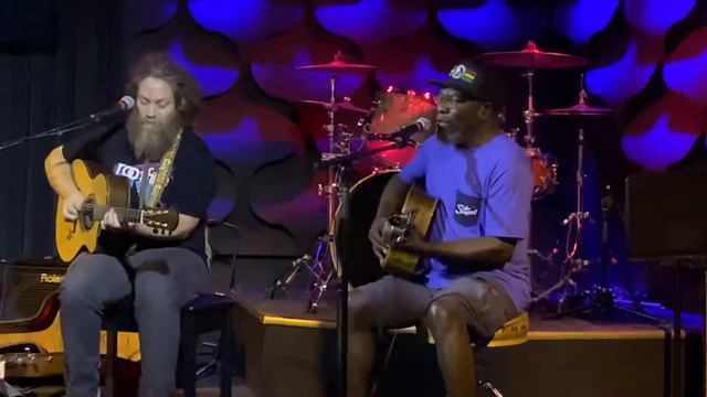 The Wages of Love - Clinton Fearon and Mike Love смотреть онлайн