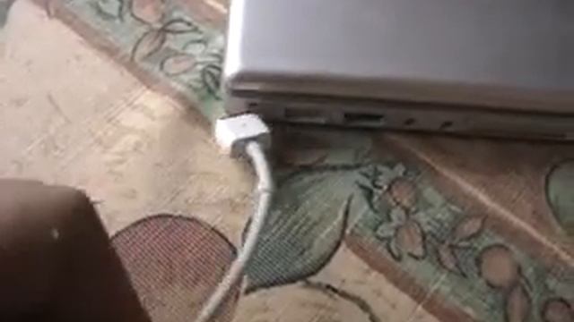 MacBook Pro MagSafe смотреть онлайн