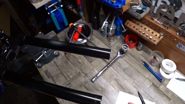 RockShox 35 Gold полный фарш смотреть онлайн