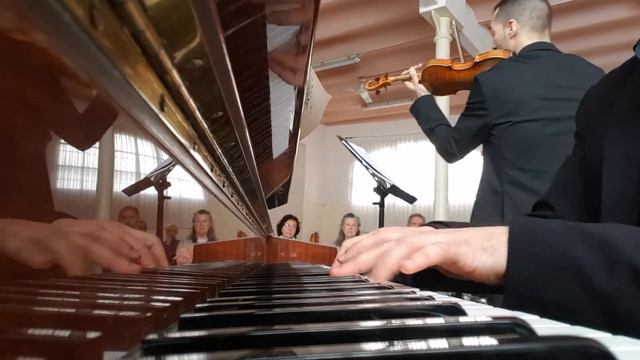 Handel F Major 4th Movement