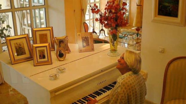 GÜNER KUBAN'ın YORUMUYLA ; "TOMBE LA NEİGE" смотреть онлайн