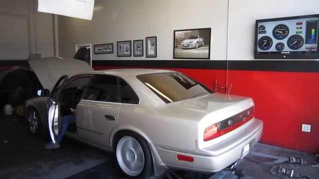 1991 Infiniti Q45 Dyno смотреть онлайн