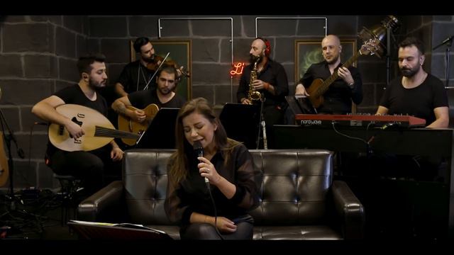 Merve Özbey I Büklüm Büklüm (2 Yıl Aradan Sonra Merhaba YouTube!) смотреть онлайн