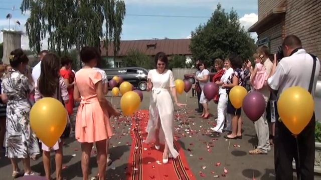 Красная дорожка. Выпускной 2016. Зональная средняя школа. смотреть онлайн