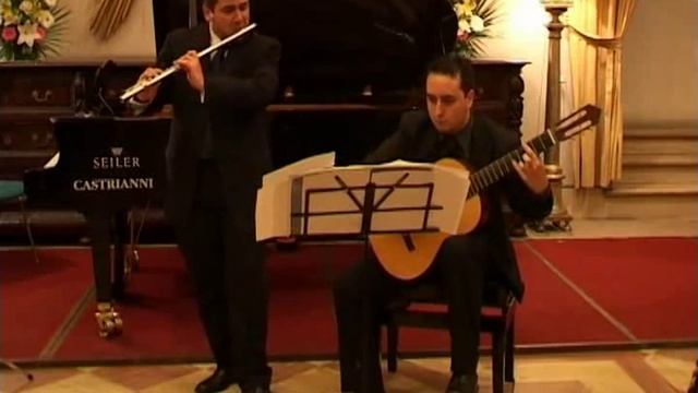 A.Piazzolla - Libertango for flute & guitar смотреть онлайн