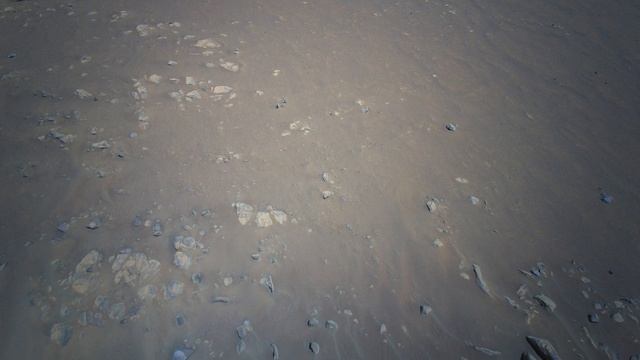 Прекрасные цветные аэрофотоснимки Марса, сделанные Ingenuity во время 9-го полета: новости космоса смотреть онлайн