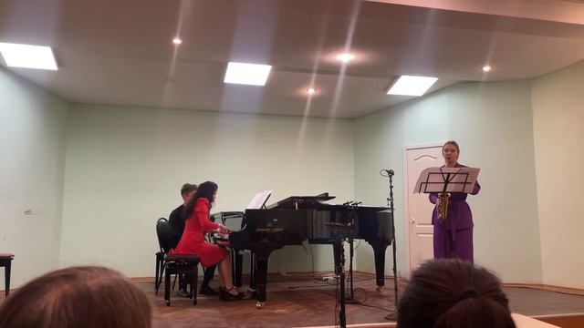 Михаил Галанин «Непогода» для альта-саксофона и фортепиано смотреть онлайн