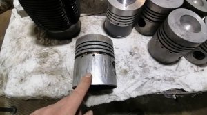 Трактор Т-40/ Притирка клапанов/ Сборка поршневой группы