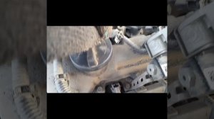 НЕ ОТКРУЧИВАЕТСЯ КРЫШКА МАСЛОЗАЛИВНОЙ ГОРЛОВИНЫ.(ПРОВЕРНУЛО КРЫШКУ).ХЕНДЭ СОЛЯРИС.Решение проблемы.