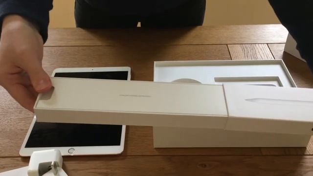 iPad Pro Unboxing (10.5inch and Rose Gold) and Apple Pencil Unboxing смотреть онлайн