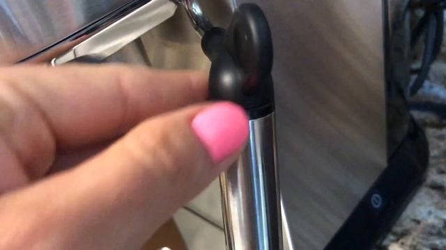 ABRIENDO NUEVA CAFETERA DeLonghi DEDICA смотреть онлайн