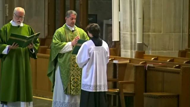 CMOQ 11:00 AM Mass 10-23-22 смотреть онлайн