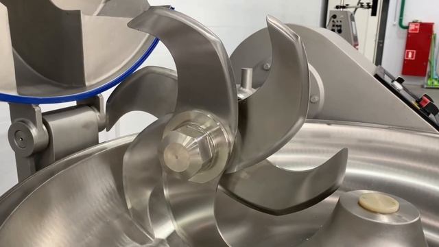 Куттер MP-Tech BC 80 смотреть онлайн