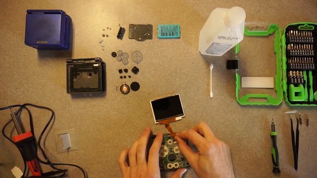 Game Boy Advance SP AGS101 Screen Repair (Vertical Lines in Display) смотреть онлайн