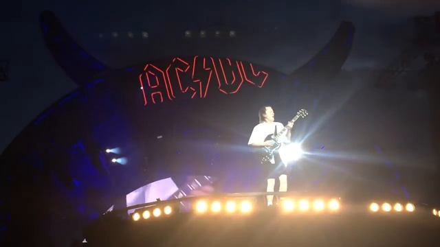 AC/DC live @ Hameenlinna, Finland 22.07.2015 смотреть онлайн