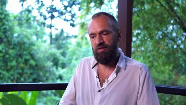 Ты легко можешь воздействовать на свою частоту! Понижают ли матные слова вибрации, а может мясо? смотреть онлайн