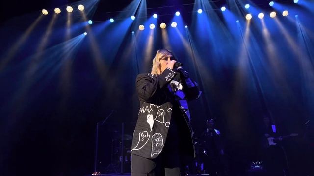 Ella Henderson & Cian Ducrot - All For You (Live in London 25/10/22) смотреть онлайн