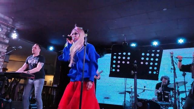 Линда-"Повесь меня", р-н "Максимилианс", Екатеринбург,25.01.2023 смотреть онлайн