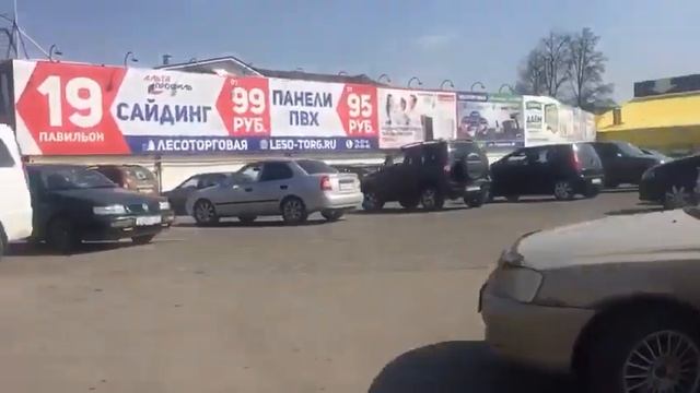 В Орле Лесоторговая продолжает работать