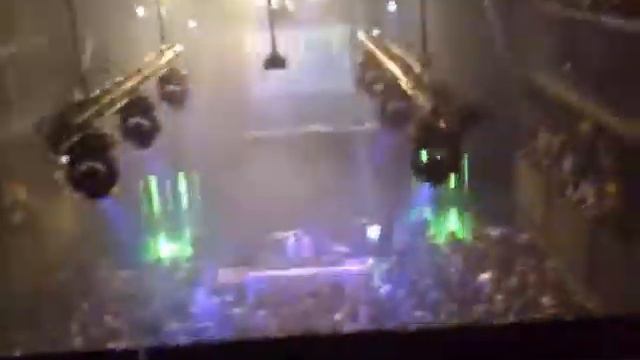 Housequake Christmas 25-12-2007 Part 2 смотреть онлайн