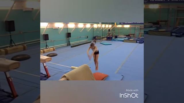 Тренировка по спортивной гимнастике! смотреть онлайн