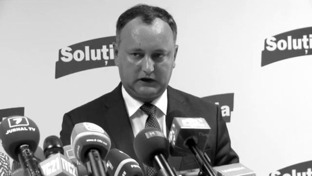 Третий микрофон. Додон-соковыжиматель смотреть онлайн