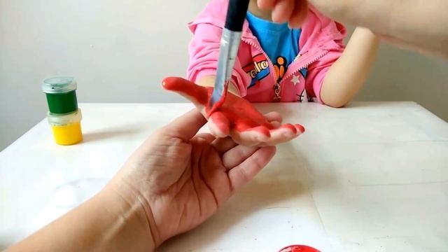 СЕМЬЯ ПАЛЬЧИКОВ ПЕСНЯ НА АНГЛИЙСКОМ Учим цвета Learn colors Папа пальчик Finger family смотреть онлайн