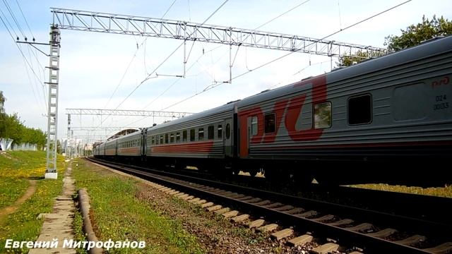 Электровоз ЧС7-107 (ТЧЭ-1) со скорым фирм. поездом № 001Ж "Волгоград", Волгоград - Москва. смотреть онлайн