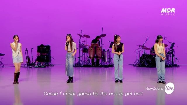 [4K] NewJeans (뉴진스) “Hurt” Band LIVE Concert 최초로 공개하는 뉴진스의 Hurt FULL Ver.? [it’s KPOP LIVE 잇츠라이브]