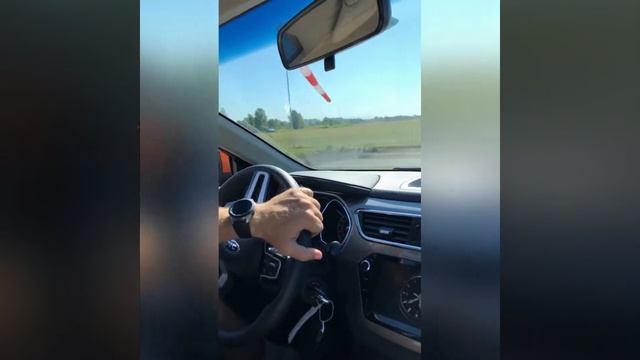 Контраварийное вождение на JAC S2 смотреть онлайн