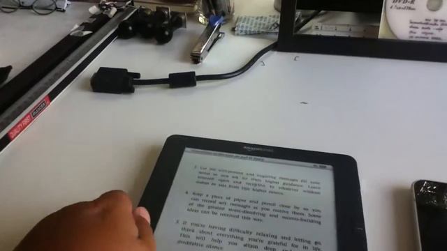 IPad vs Kindle glare test 02 indoor reading test смотреть онлайн